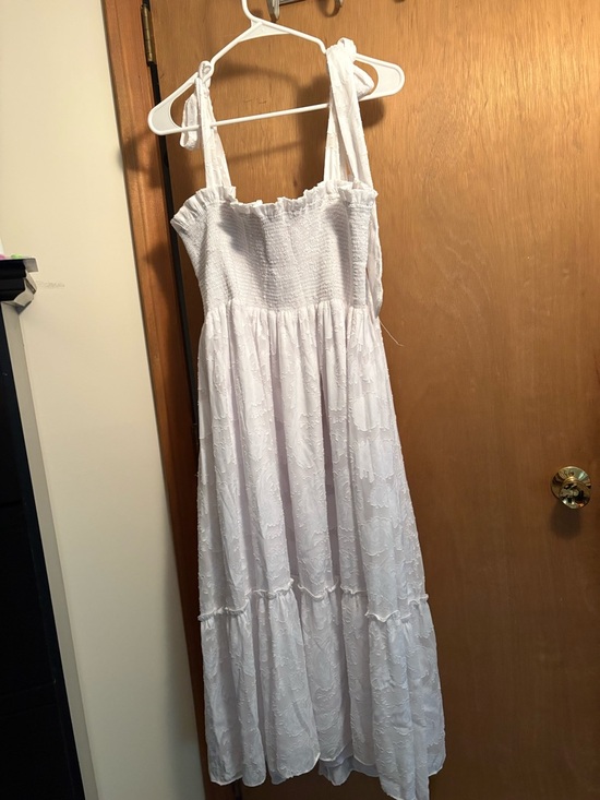 Lilly Pulitzer Dresses & Skirts - Lilly Pulitzer White Eyelet Maxi Dress